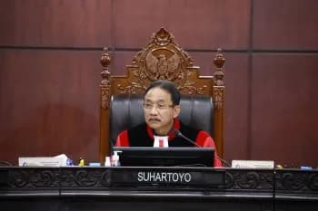 MK Tunda Sidang Uji Materi UU Perlindungan Konsumen, DPR dan Presiden Diminta Siap Pekan Depan