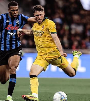 AC Milan Tersungkur di Kandang, Atalanta Bawa Pulang Kemenangan Dramatis 3-2