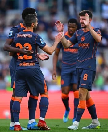 Inter Milan Dominasi Lazio 3-0 di Olimpico, Nerazzurri Perkasa di Pucuk