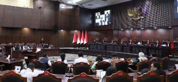 Kualifikasi Kedudukan Hukum Tak Jelas, MK Nyatakan Permohonan Uji Materi UU Sisdiknas Tidak Dapat Diterima